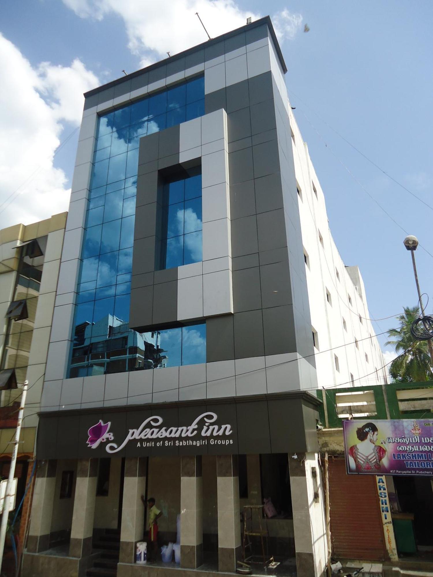 Pleasant Inn Pondicherry Exteriör bild