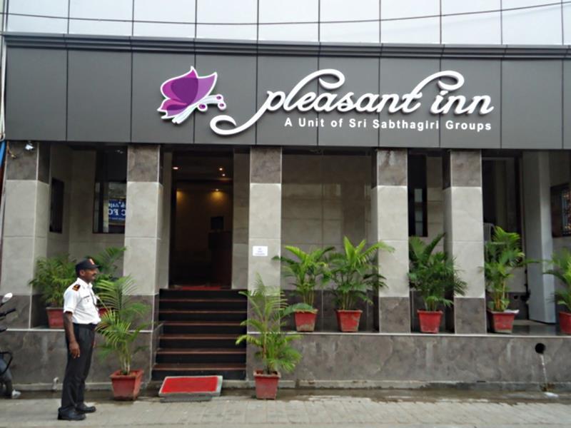 Pleasant Inn Pondicherry Exteriör bild